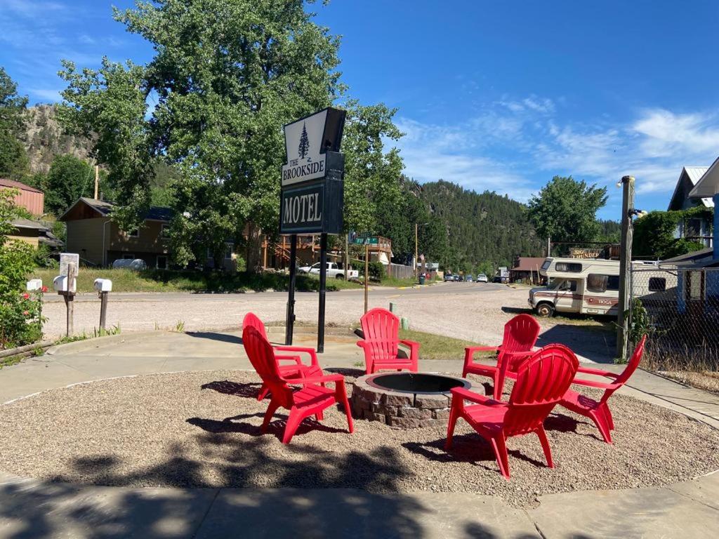 كيستون The Brookside Motel / Mt. Rushmore المظهر الخارجي الصورة