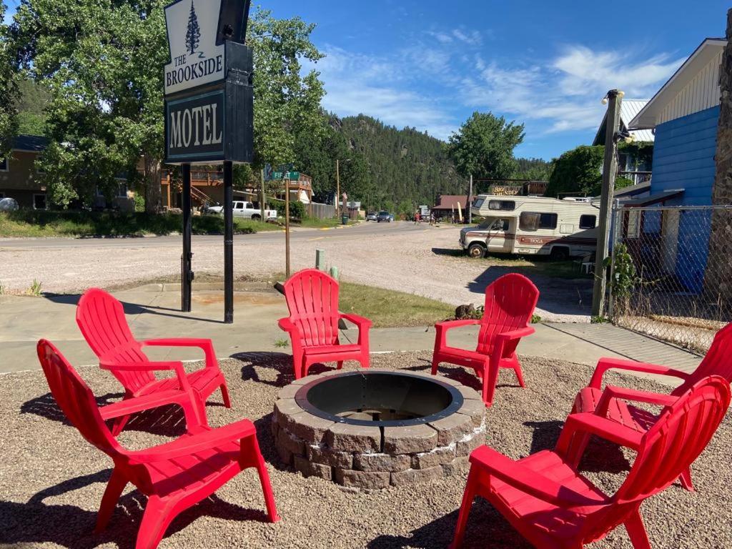 كيستون The Brookside Motel / Mt. Rushmore المظهر الخارجي الصورة