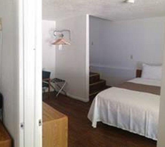 كيستون The Brookside Motel / Mt. Rushmore الغرفة الصورة